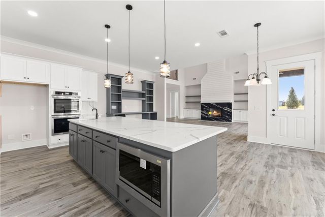 282 Gold Bullion Drive E, Dawsonville, GA 30534