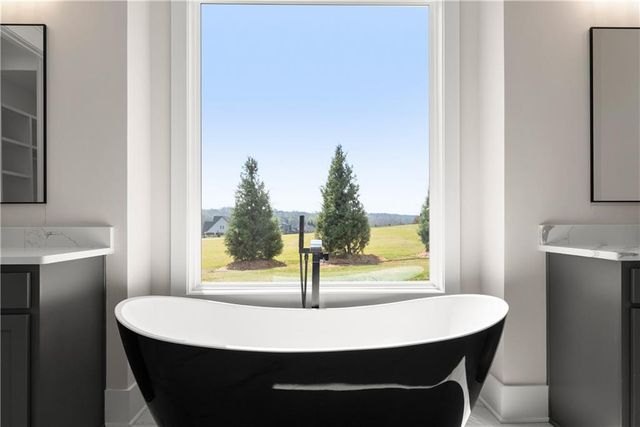 282 Gold Bullion Drive E, Dawsonville, GA 30534