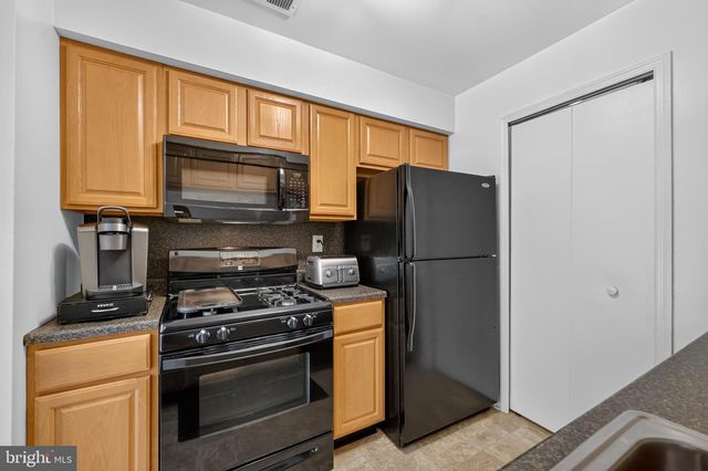 128 HAVEN CT, Sewell, NJ 08080