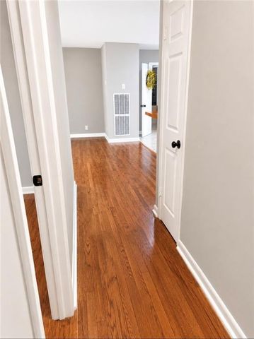 1551 Pine Glen Circle, Decatur, GA 30035