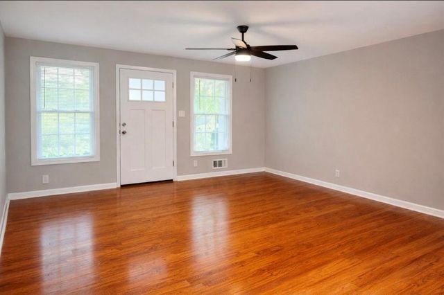 1551 Pine Glen Circle, Decatur, GA 30035