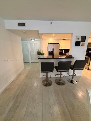 20850 San Simeon Way 3025, Miami, FL 33179