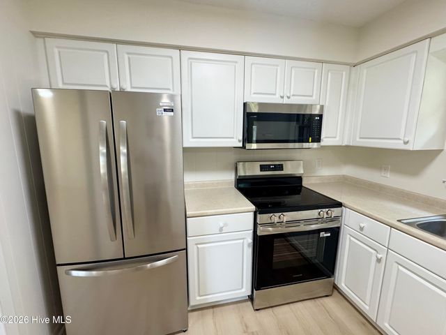 438 Sausalito Drive, Wilmington, NC 28412