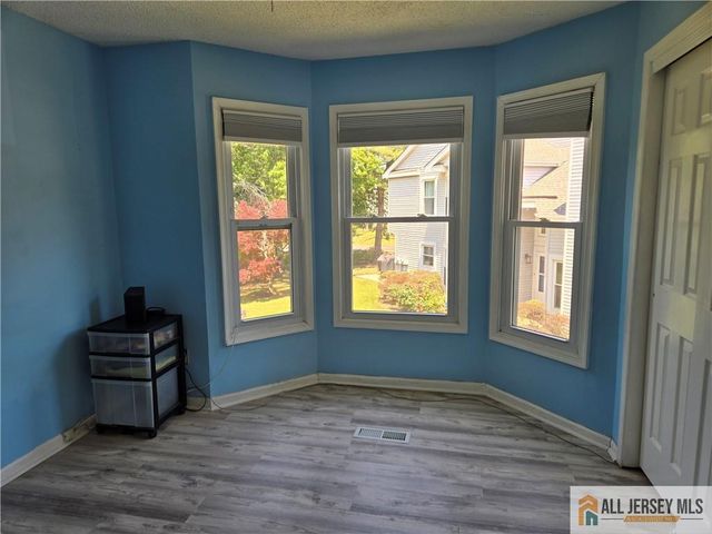 75 Wooten Court 75, East Brunswick, NJ 08816