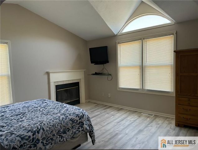 75 Wooten Court 75, East Brunswick, NJ 08816