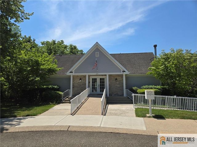 75 Wooten Court 75, East Brunswick, NJ 08816