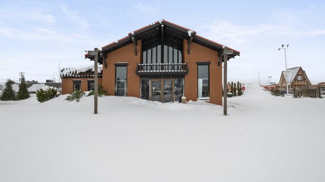 719 W Main Street, Gaylord, MI 49735