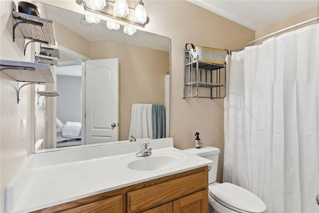 194 Hailey Drive, Centerton, AR 72719