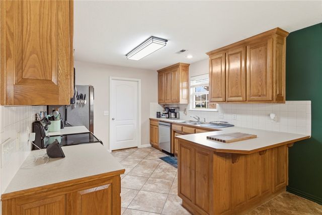 194 Hailey Drive, Centerton, AR 72719