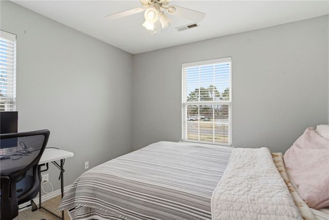 194 Hailey Drive, Centerton, AR 72719