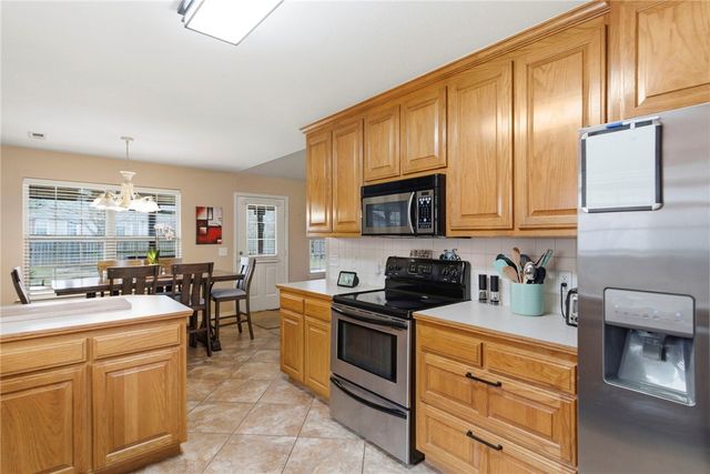 194 Hailey Drive, Centerton, AR 72719