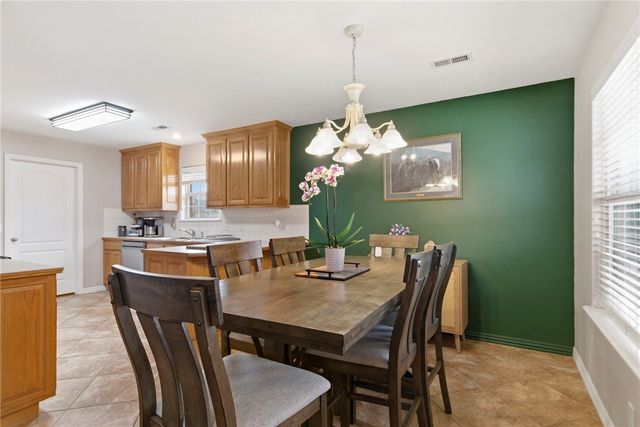 194 Hailey Drive, Centerton, AR 72719