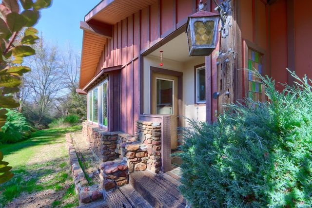 42997 E Mountain View Lane, Oakhurst, CA 93644