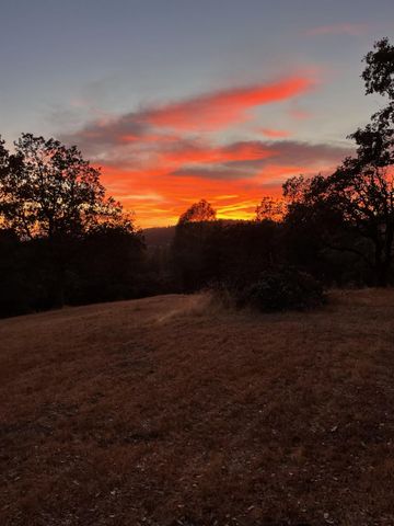 42997 E Mountain View Lane, Oakhurst, CA 93644