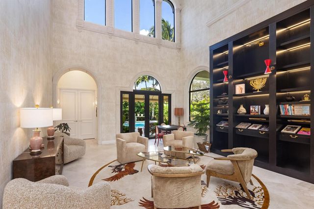 422 Addison Park Lane, Boca Raton, FL 33432