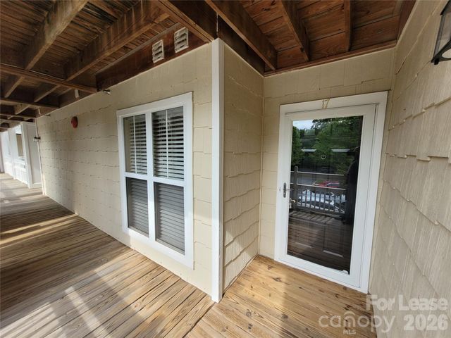 940 Jetton Street, Davidson, NC 28036