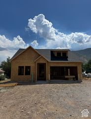 370 N 200 E, Santaquin, UT 84655