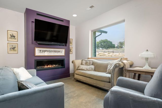 8813 Hayes Ln, Smartsville, CA 95977