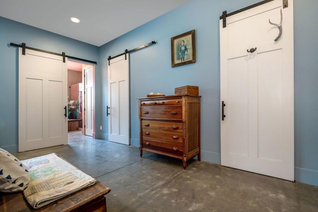 8813 Hayes Ln, Smartsville, CA 95977