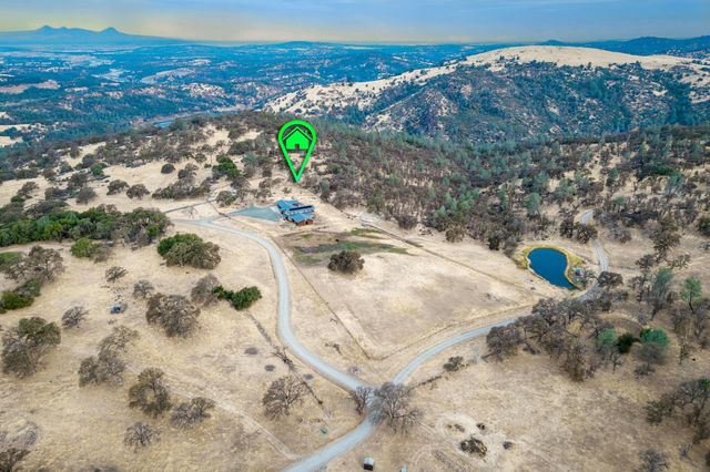 8813 Hayes Ln, Smartsville, CA 95977