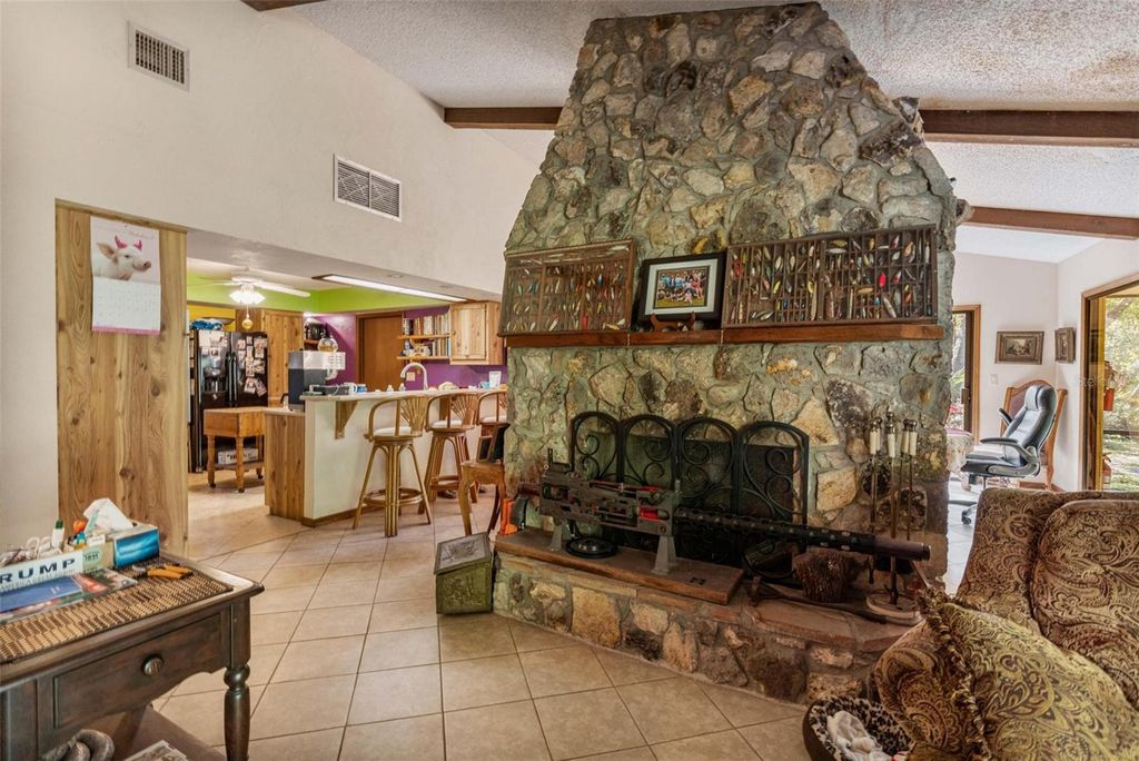 Image 7 of property listing at 2918 HARDY AVENUE, New Smyrna Beach, FL 32168