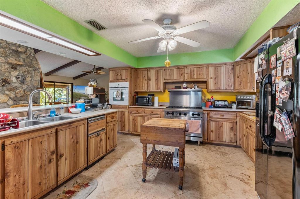 Image 8 of property listing at 2918 HARDY AVENUE, New Smyrna Beach, FL 32168