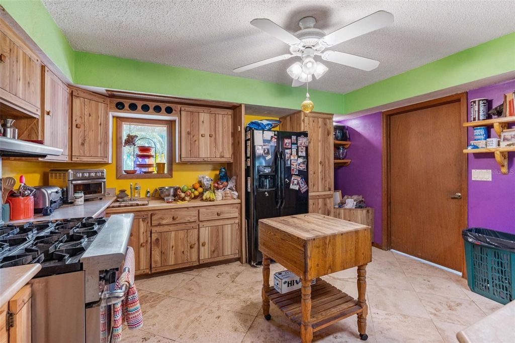 Image 9 of property listing at 2918 HARDY AVENUE, New Smyrna Beach, FL 32168