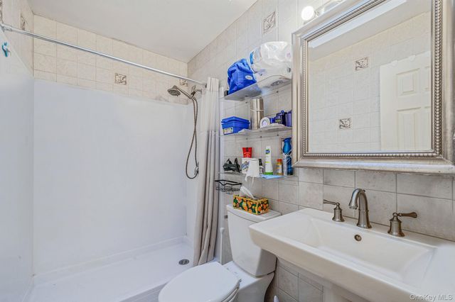 170 Grand Boulevard, Brentwood, NY 11717