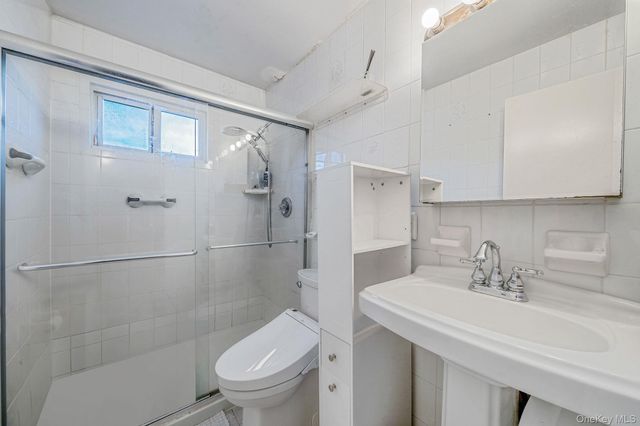 170 Grand Boulevard, Brentwood, NY 11717