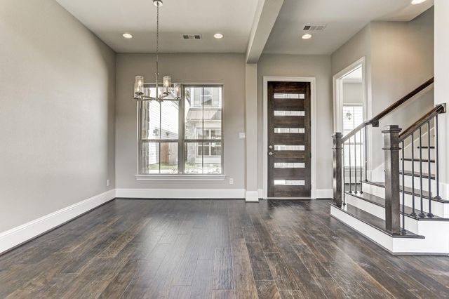 4859 Benning Dr, Houston, TX 77035