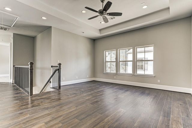 4859 Benning Dr, Houston, TX 77035