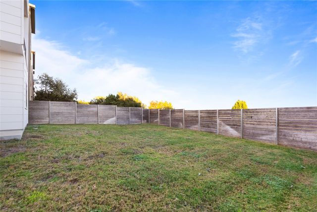 5315 La Crosse Ave 16, Austin, TX 78739