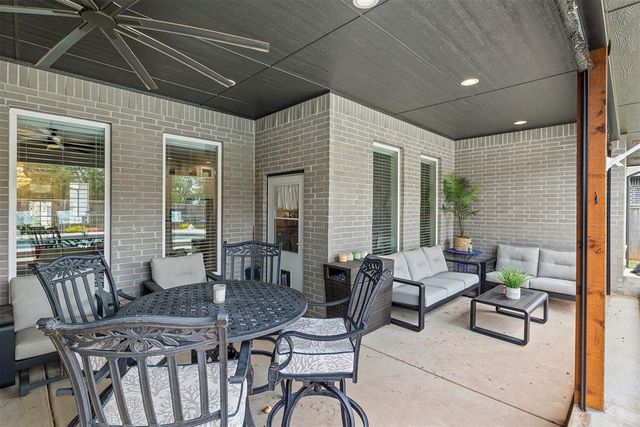 4813 Hambletonian Lane, Mustang, OK 73064