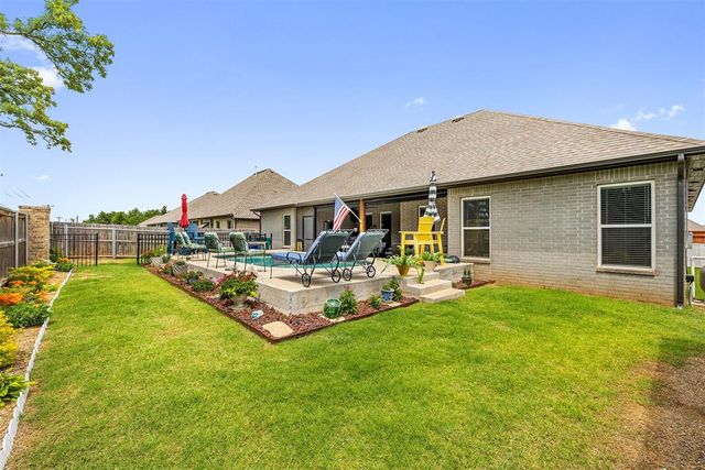 4813 Hambletonian Lane, Mustang, OK 73064