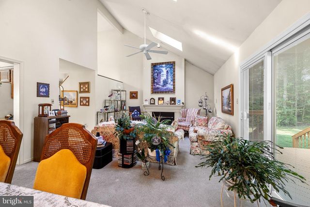 418 DOUGLAS D ALLEY DR, Newark, DE 19713