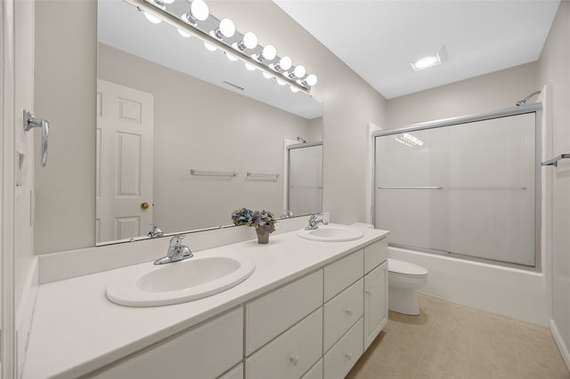 132 Tahoe Court SE, Cedar Rapids, IA 52403