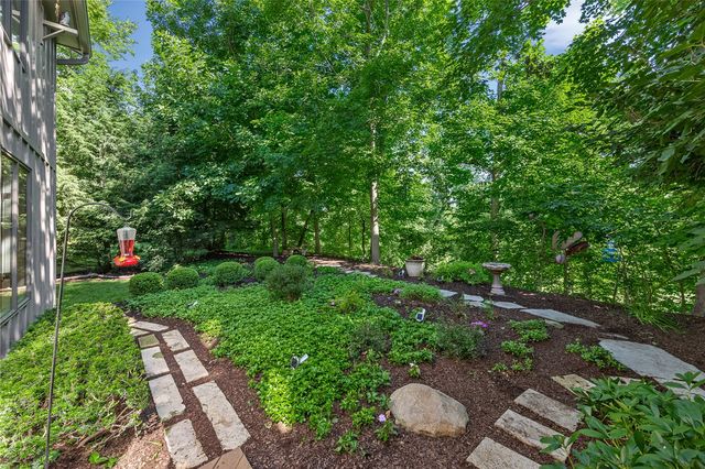 132 Tahoe Court SE, Cedar Rapids, IA 52403