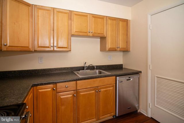 231-B WILLOW TURN, Mount Laurel, NJ 08054