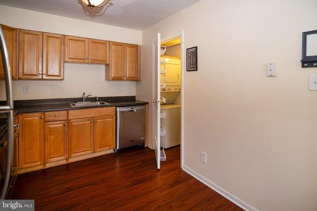 231-B WILLOW TURN, Mount Laurel, NJ 08054