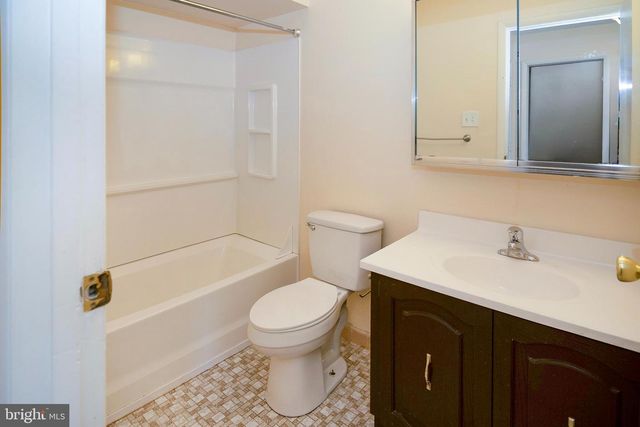 231-B WILLOW TURN, Mount Laurel, NJ 08054