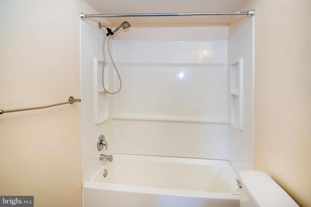 231-B WILLOW TURN, Mount Laurel, NJ 08054