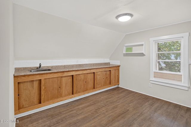 640 Morris Street, Albany, NY 12208