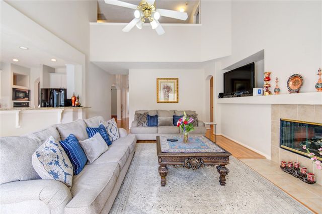 2715 Kimbleton Court, Houston, TX 77082