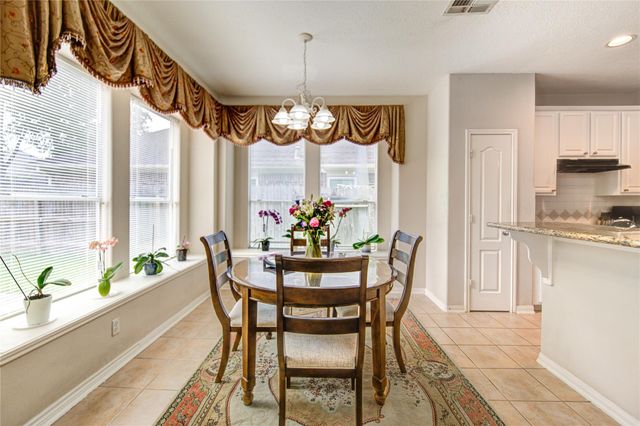 2715 Kimbleton Court, Houston, TX 77082