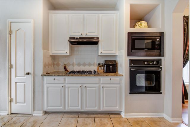 2715 Kimbleton Court, Houston, TX 77082