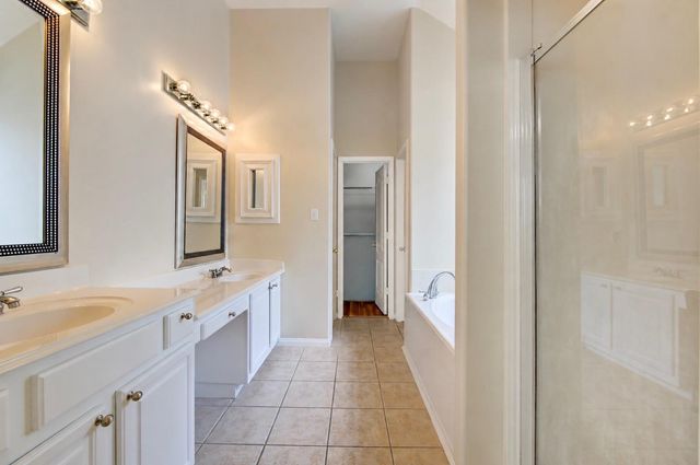 2715 Kimbleton Court, Houston, TX 77082