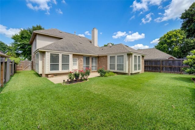 2715 Kimbleton Court, Houston, TX 77082