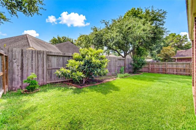 2715 Kimbleton Court, Houston, TX 77082