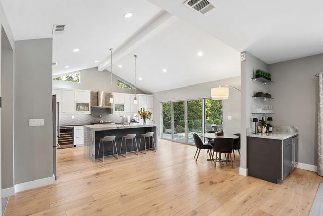 1609 Gary Way, Carmichael, CA 95608