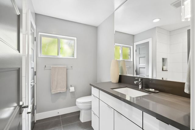 1609 Gary Way, Carmichael, CA 95608